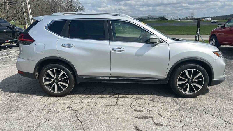 2020 NISSAN Rogue