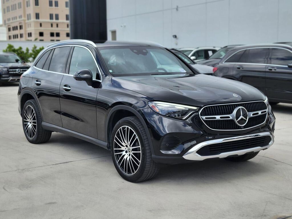 2023 MERCEDES-BENZ GLC-Class