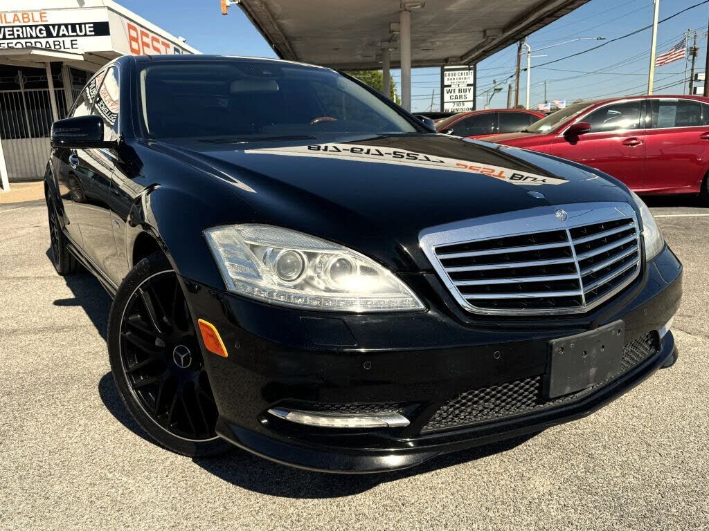 2012 MERCEDES-BENZ S-Class