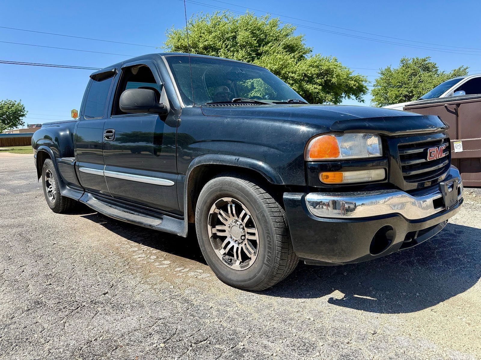 2003 GMC Sierra