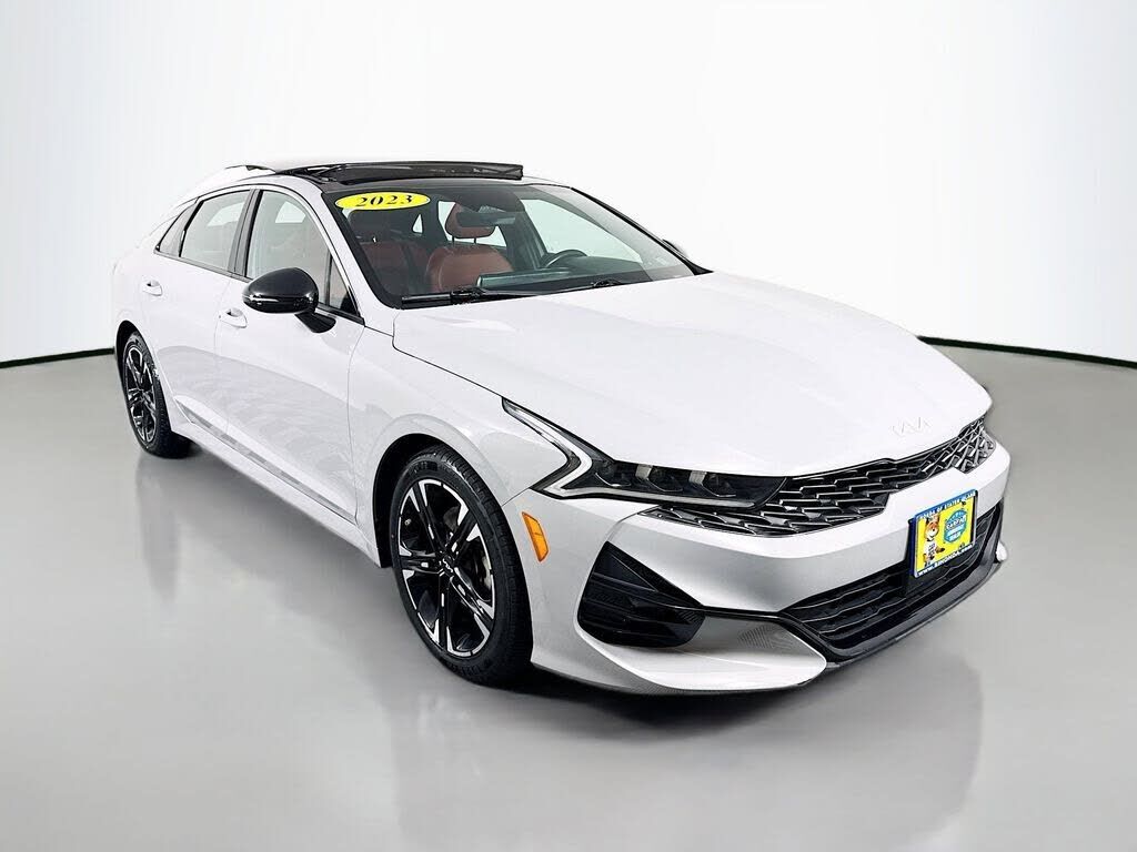 2023 KIA K5