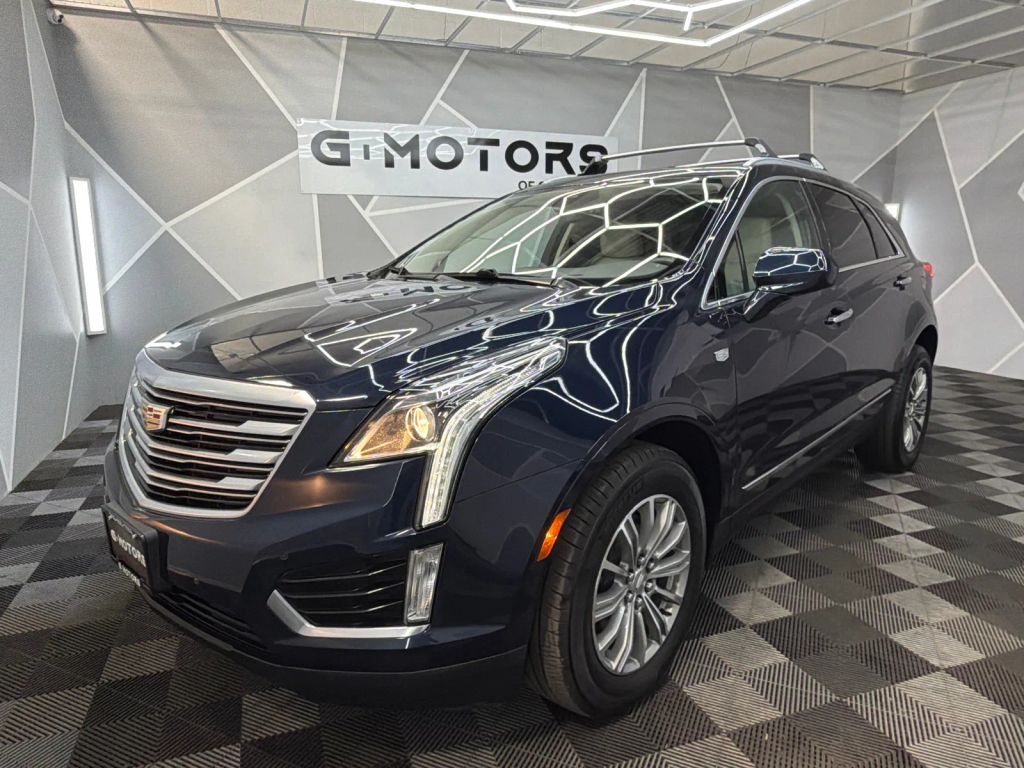 2017 CADILLAC XT5