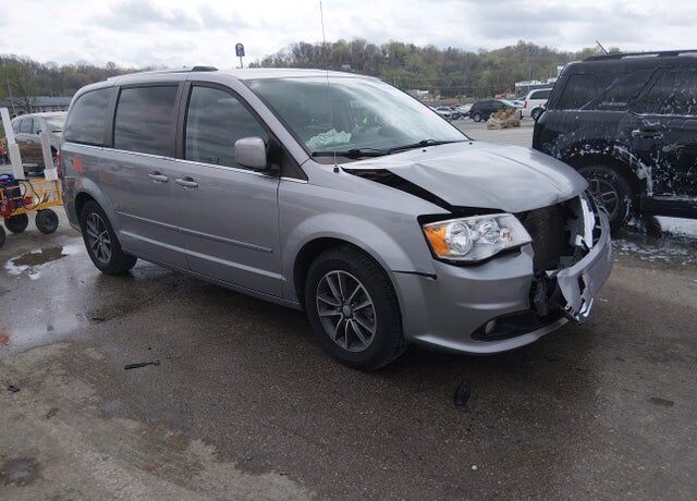 2017 DODGE Grand Caravan