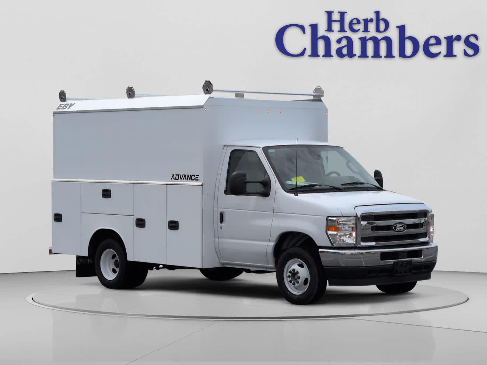 2026 FORD E-350