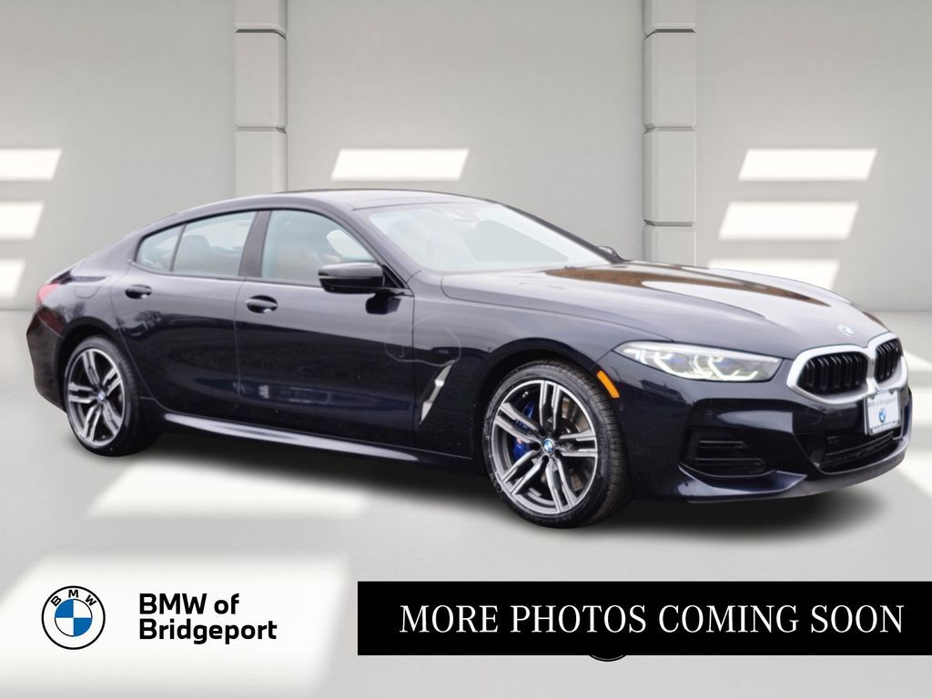 2023 BMW M8