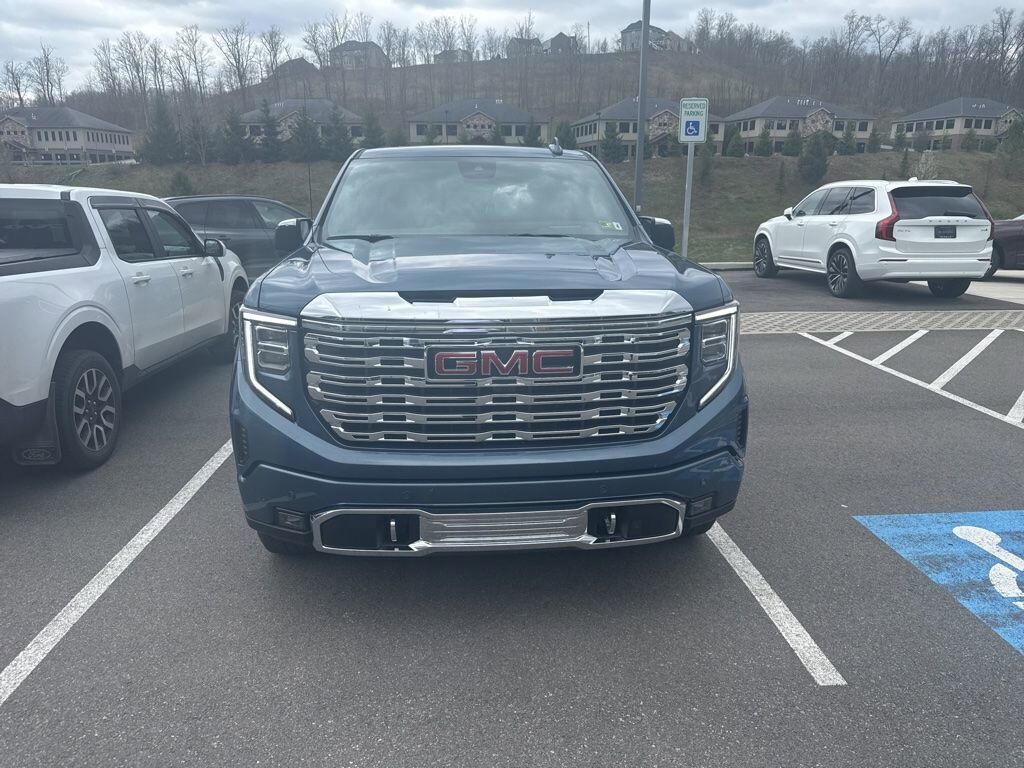 2024 GMC Sierra