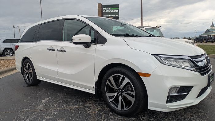 2020 HONDA Odyssey
