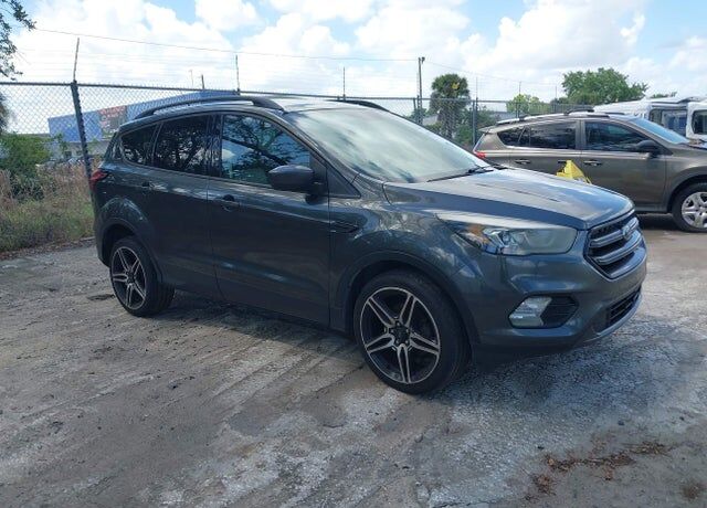 2019 FORD Escape