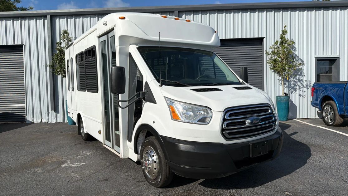 2019 FORD Transit