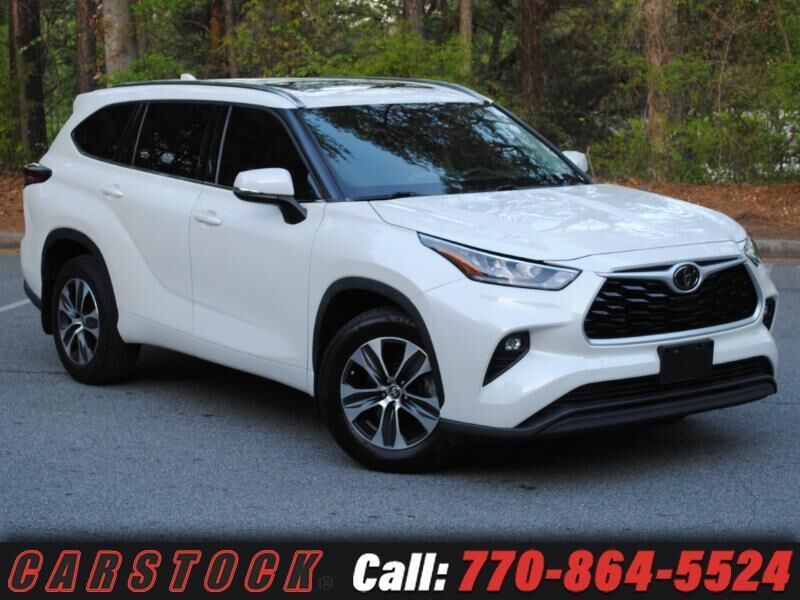 2020 TOYOTA Highlander