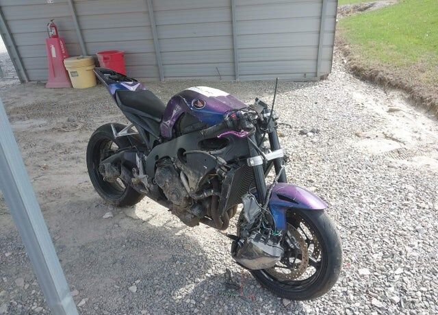 2008 HONDA CB