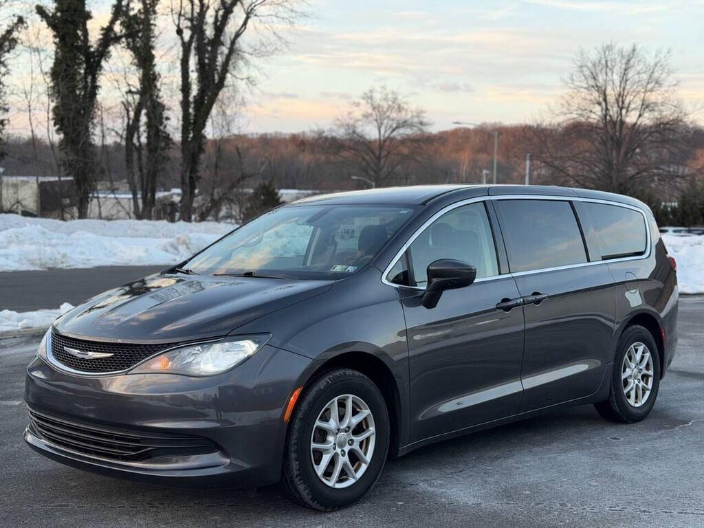 2017 CHRYSLER Pacifica