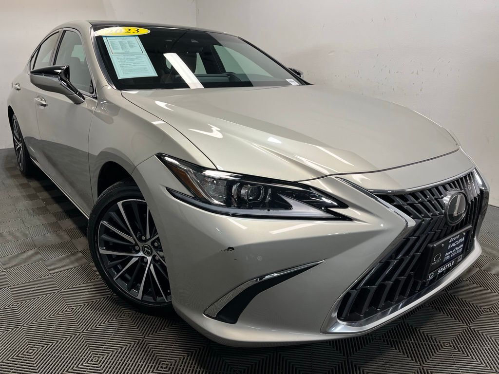 2023 LEXUS ES