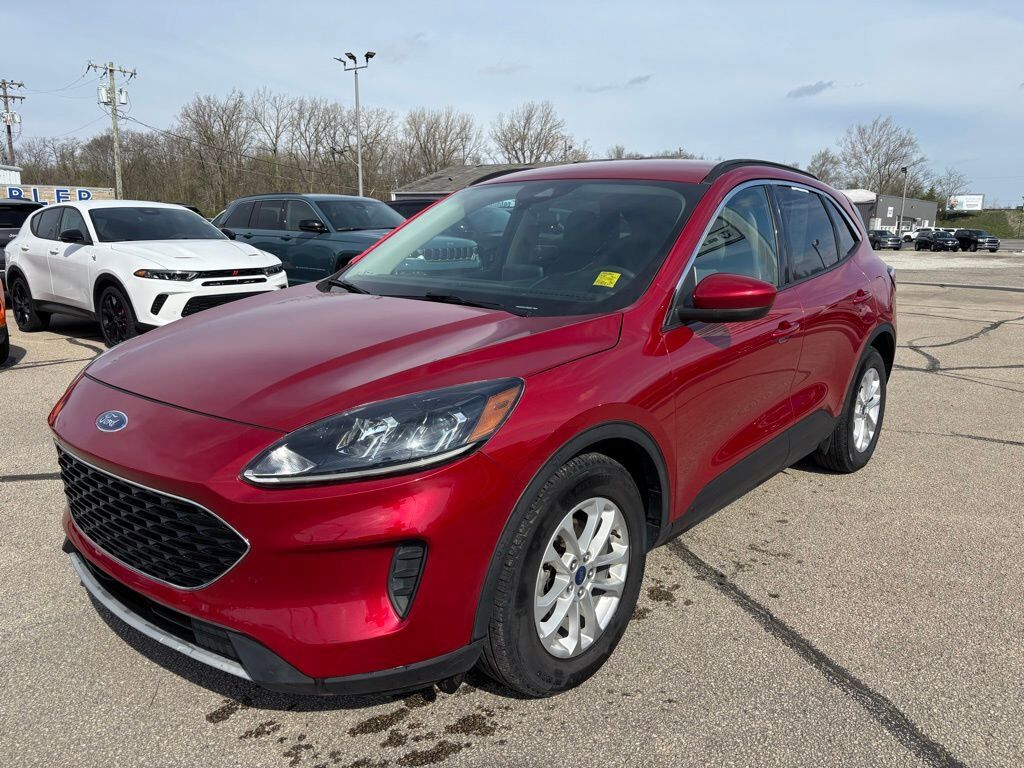 2020 FORD Escape
