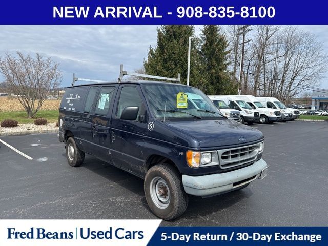 2001 FORD E-350