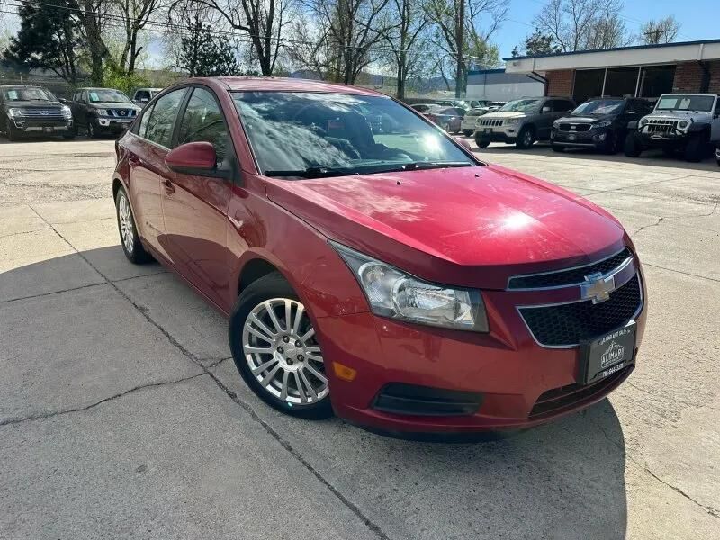 2013 CHEVROLET Cruze