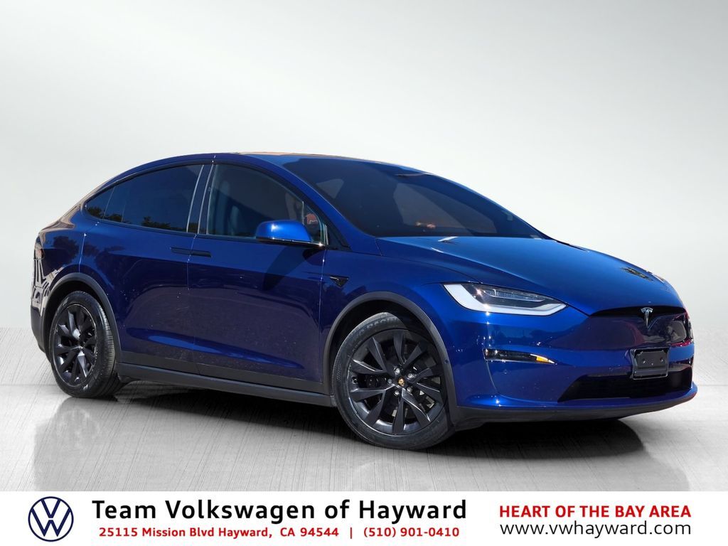 2023 TESLA Model X