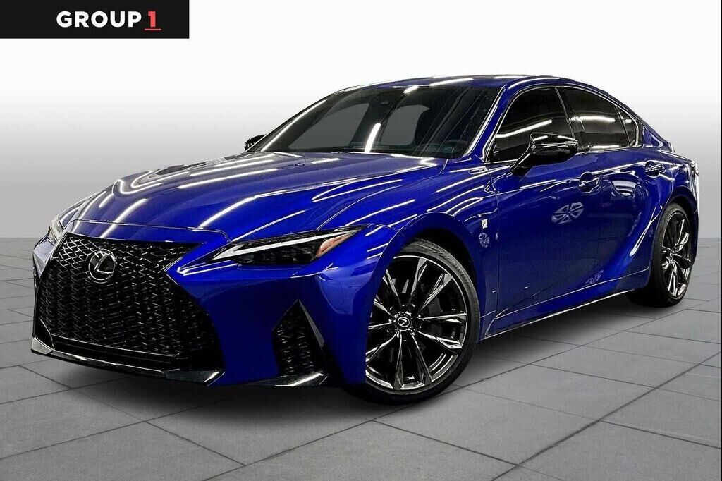 2025 LEXUS IS