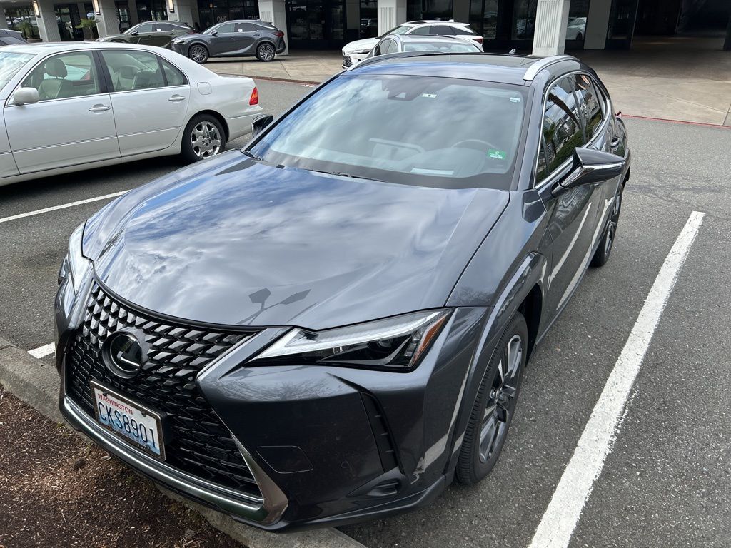 2024 LEXUS UX