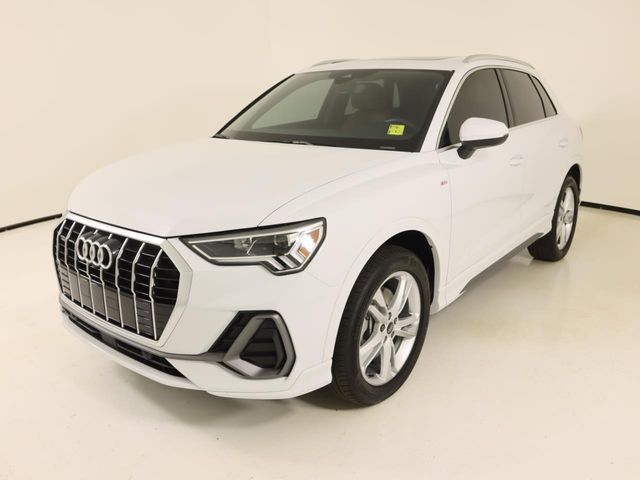 2024 AUDI Q3