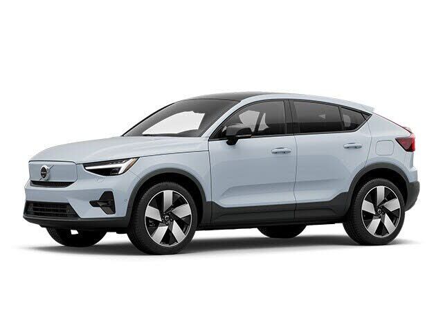2024 VOLVO C40