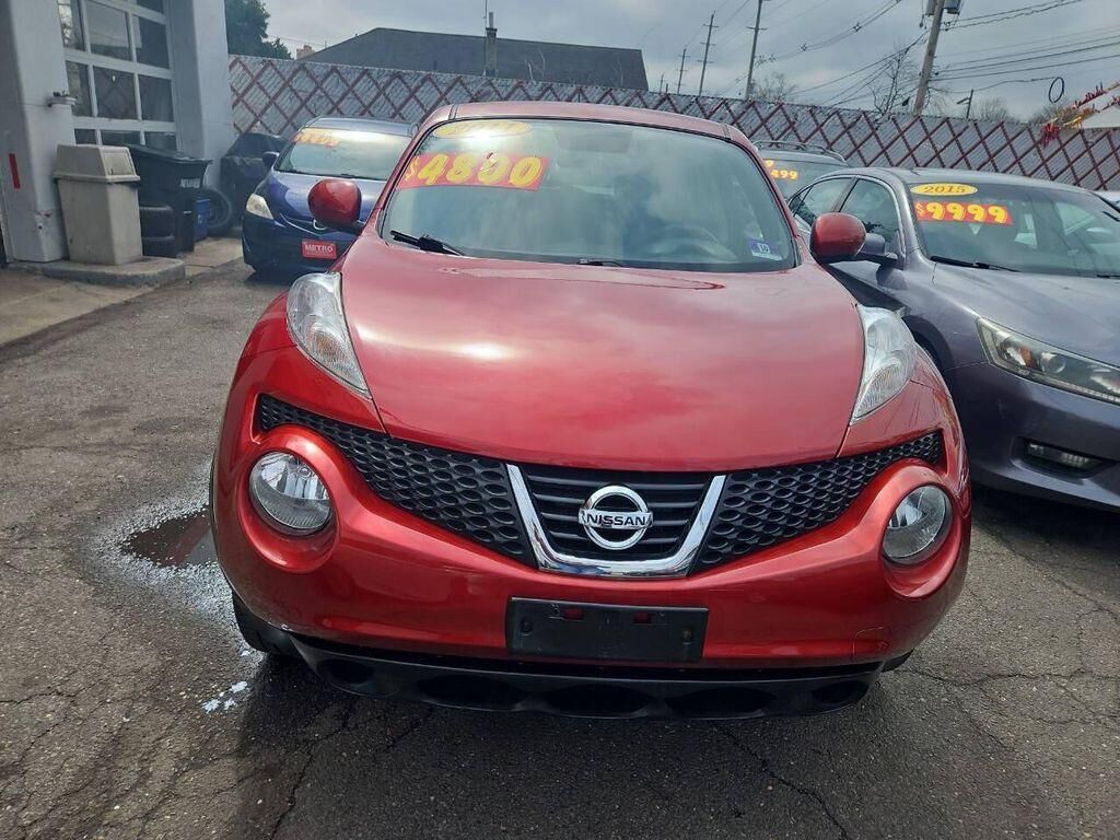 2011 NISSAN Juke