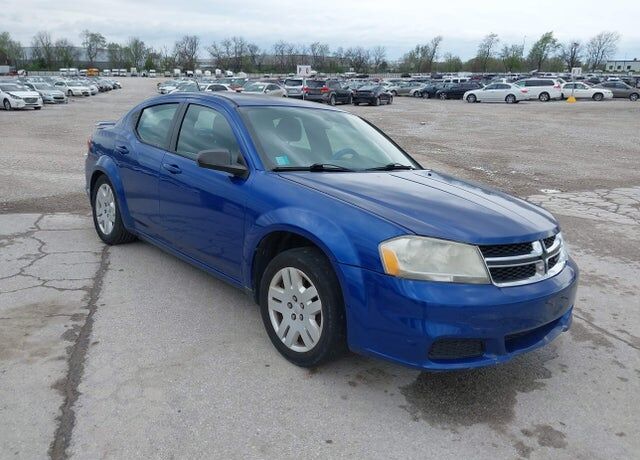 2014 DODGE Avenger