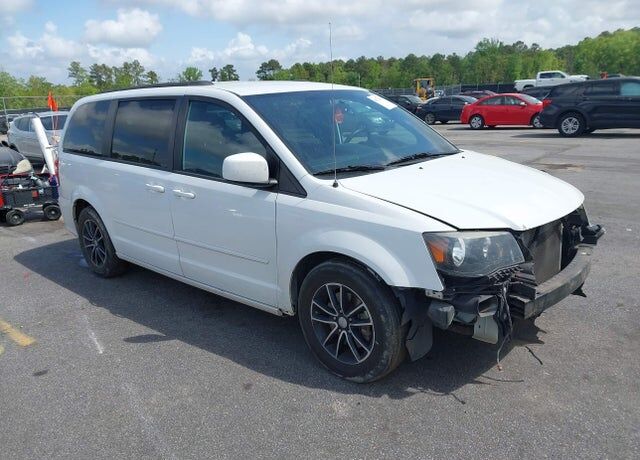 2017 DODGE Grand Caravan