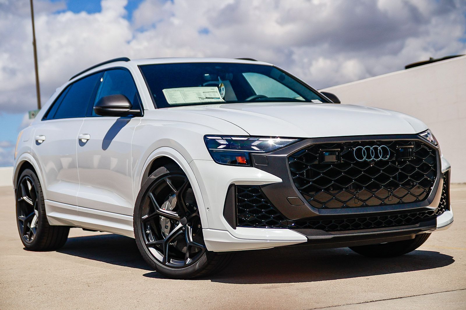2026 AUDI RS Q8