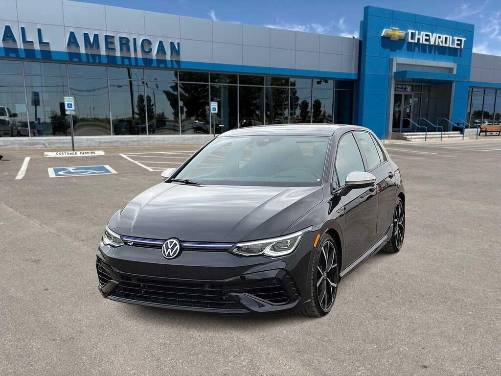 2022 VOLKSWAGEN Golf