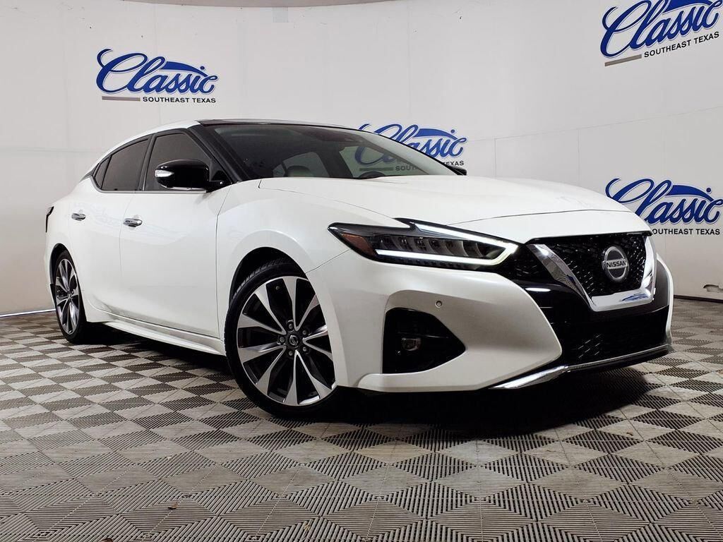 2022 NISSAN Maxima