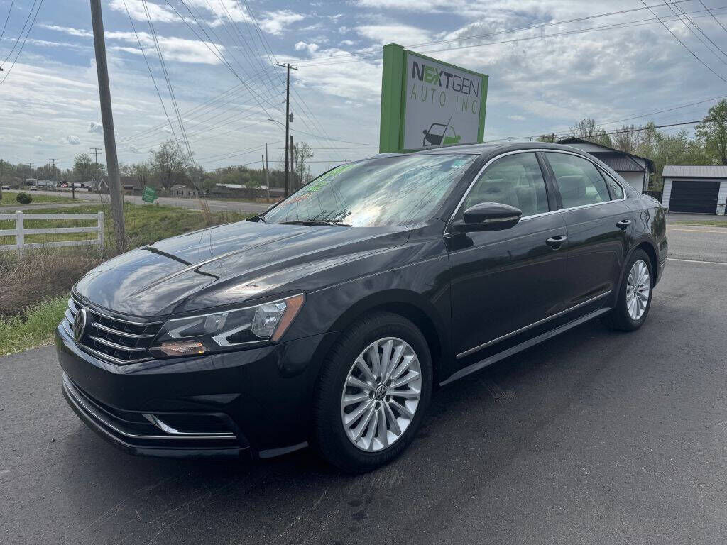 2017 VOLKSWAGEN Passat