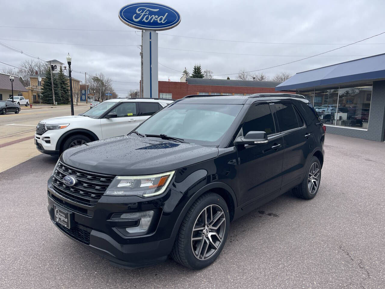 2016 FORD Explorer