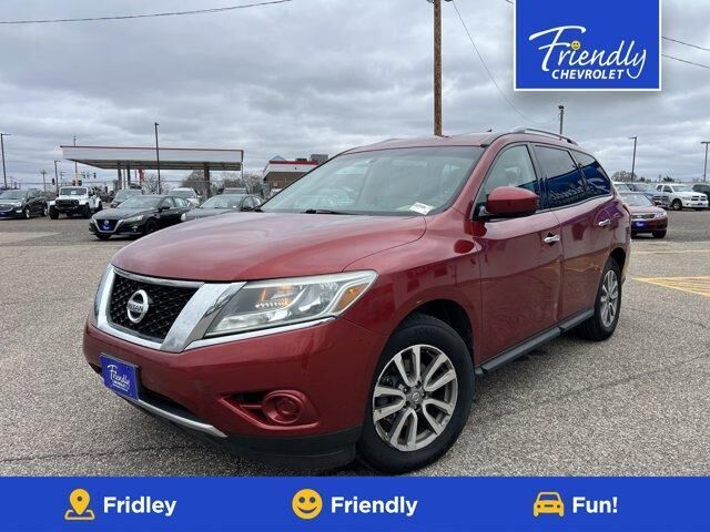 2016 NISSAN Pathfinder