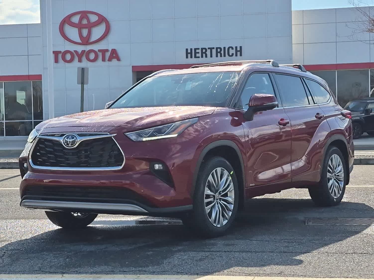 2026 TOYOTA Highlander