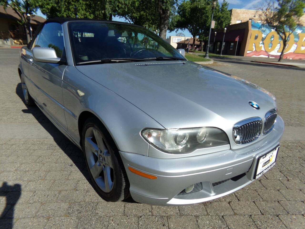 2004 BMW 3 Series