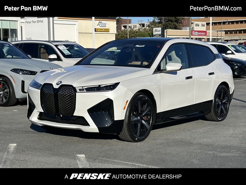 2023 BMW ix