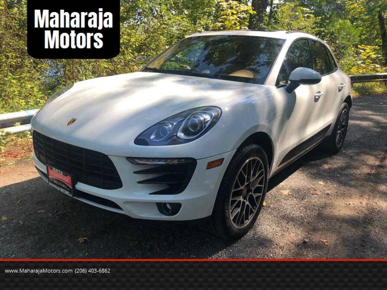 2015 PORSCHE Macan