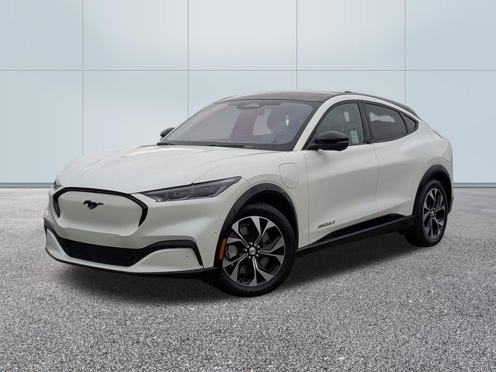 2021 FORD Mach-E