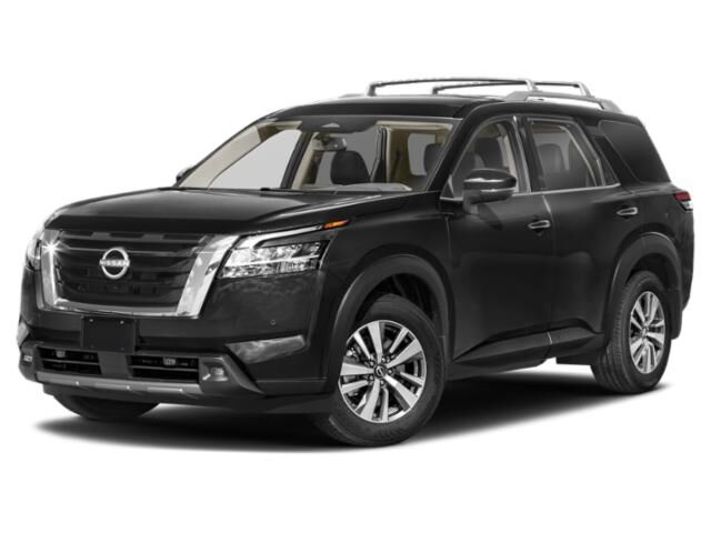 2022 NISSAN Pathfinder