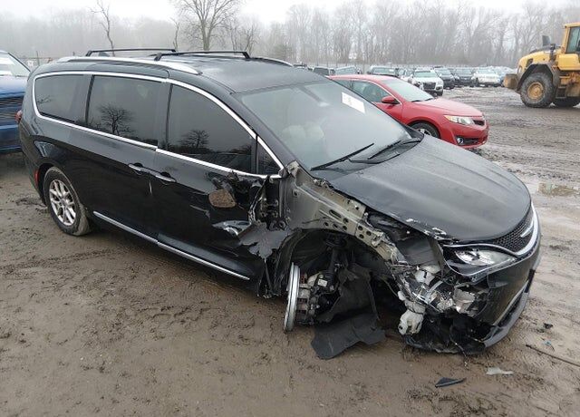 2020 CHRYSLER Pacifica