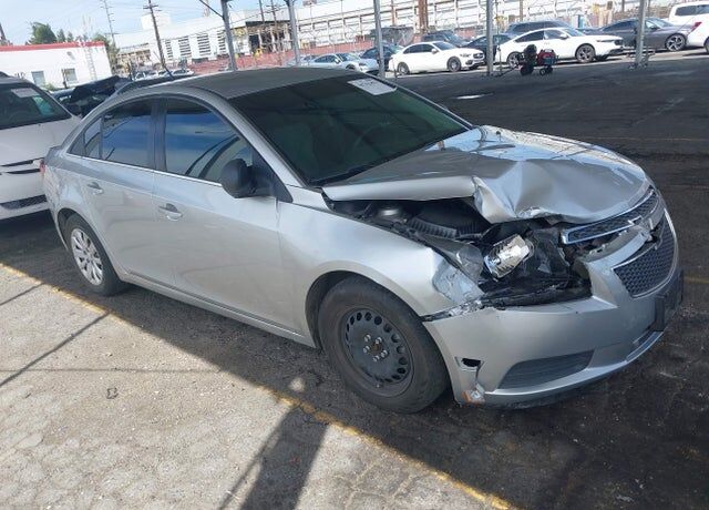 2011 CHEVROLET Cruze