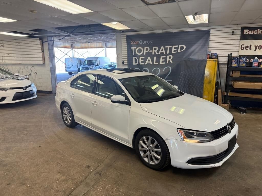 2012 VOLKSWAGEN Jetta