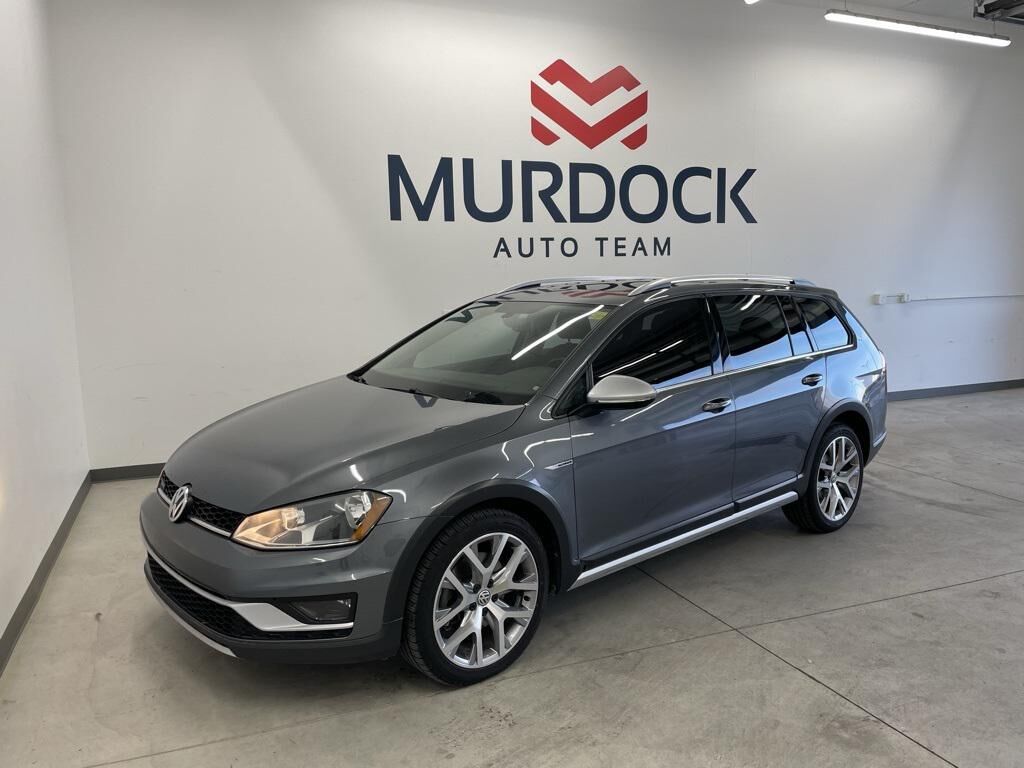 2017 VOLKSWAGEN Golf Alltrack