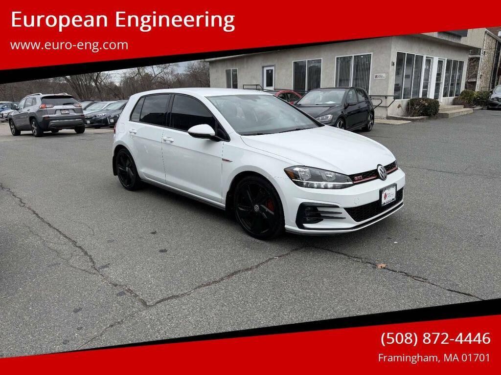 2020 VOLKSWAGEN Golf GTI