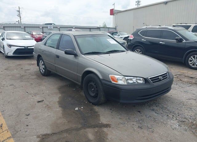 2001 TOYOTA Camry