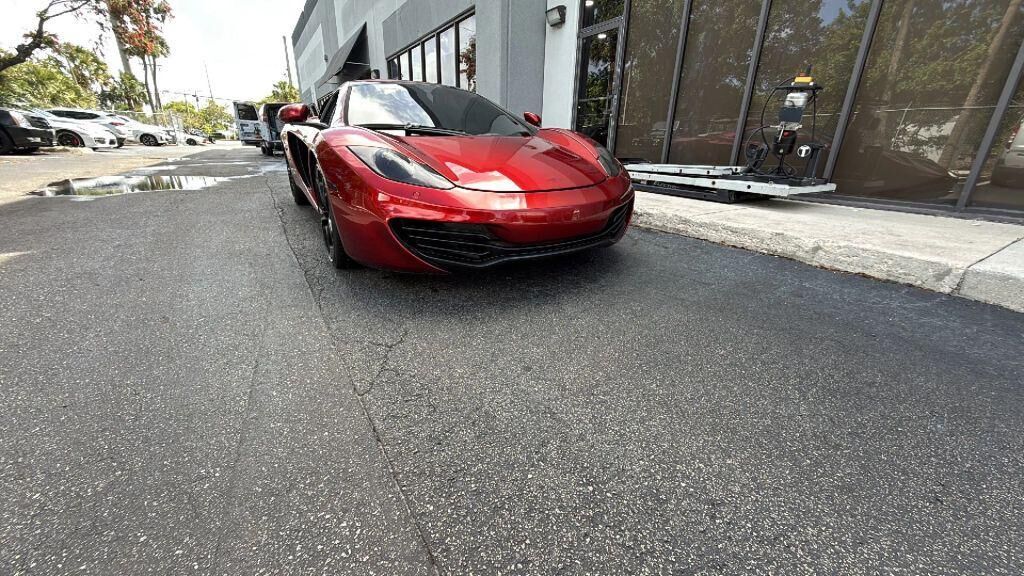 2014 MCLAREN MP4-12C