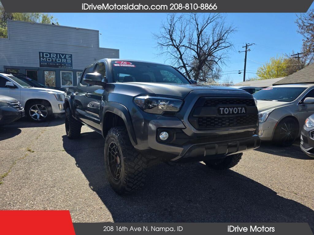 2016 TOYOTA Tacoma