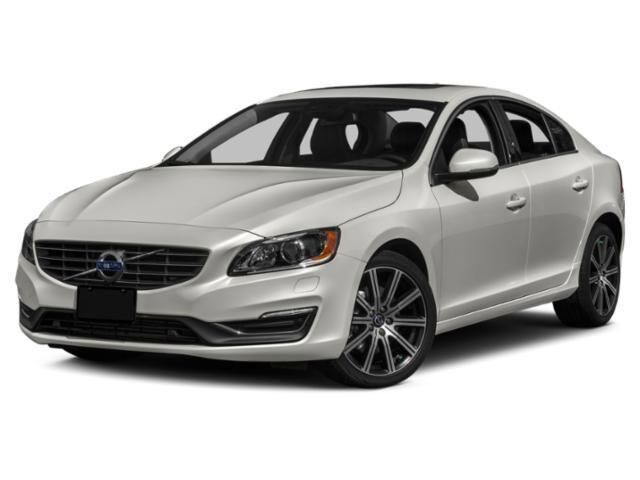 2015 VOLVO S60