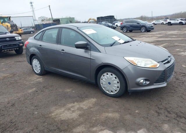 2012 FORD Focus